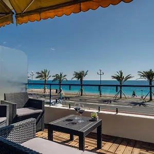 https://studio-paradizo.fr-provencehotel.com