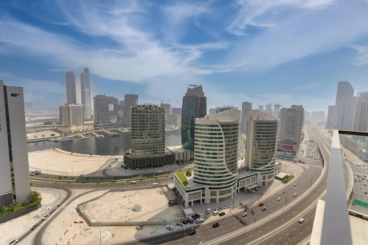 Fam Living - Mada Residences Downtown Dubaï 0*,